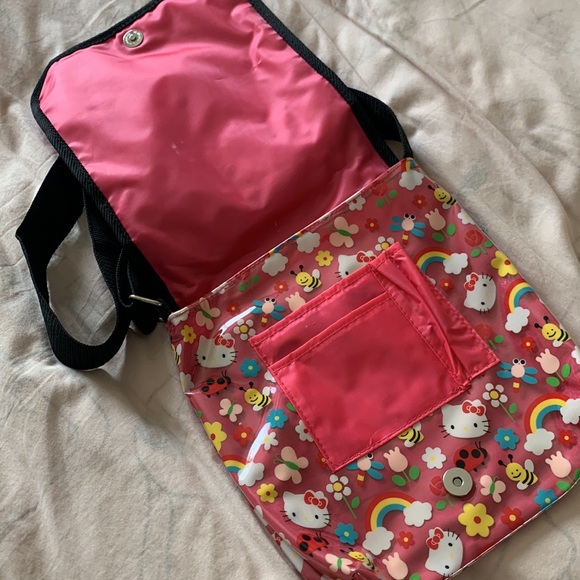 Sanrio kids messenger bag like new - Picture 5 of 8